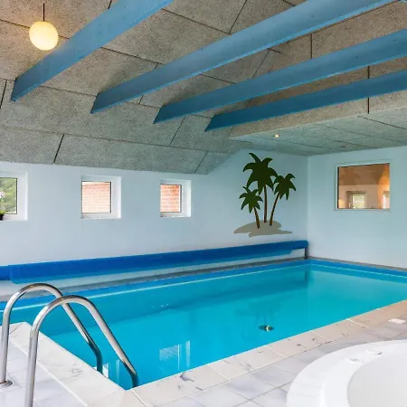 Vakantiehuis Holiday Lvi